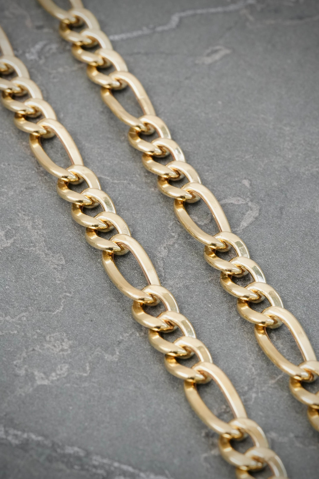 Cadena Figaro 18.7gr / 50cm / 6.4mm — Oro Amarillo