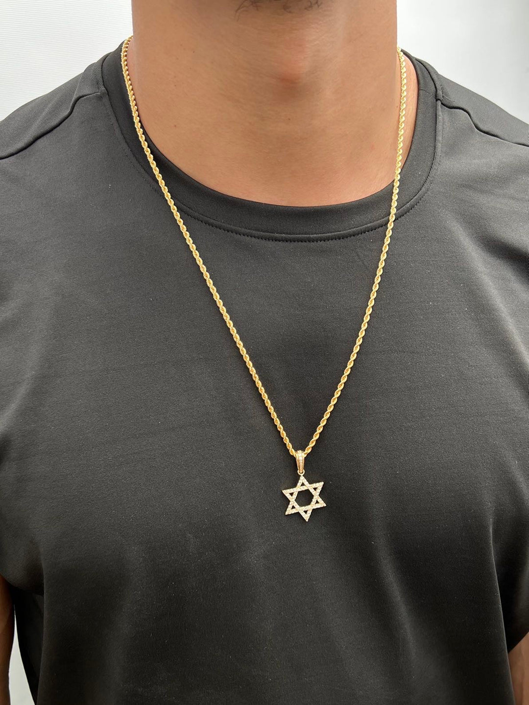 Dije estrella de david con swarovski blanco 4.1gr / Largo 3.8cm — Oro Amarillo