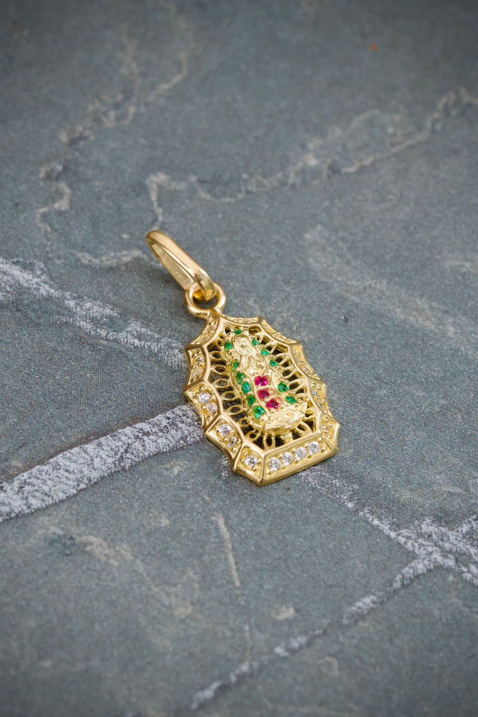 Dije Virgen de Guadalupe con Swarovski 1.3gr / 2.2cm / 10mm — Oro Amarillo