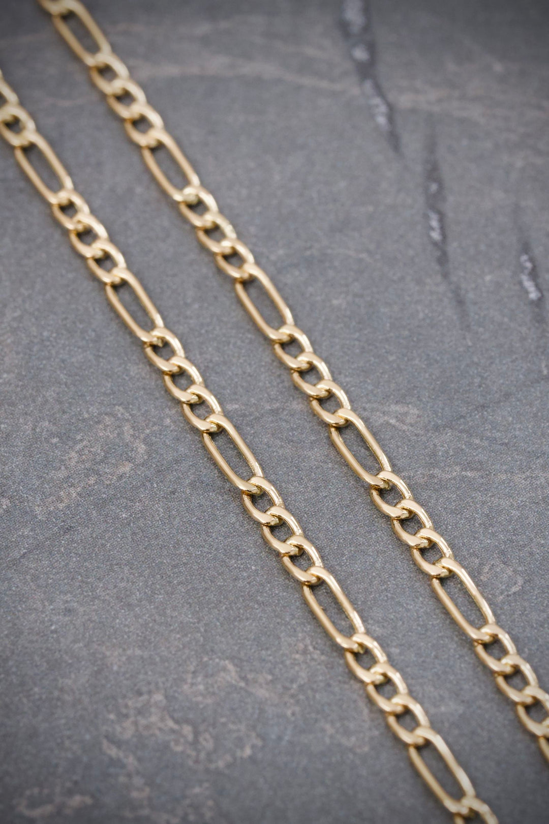 Cadena Figaro 3gr / 50cm / 2.6mm — Oro Amarillo