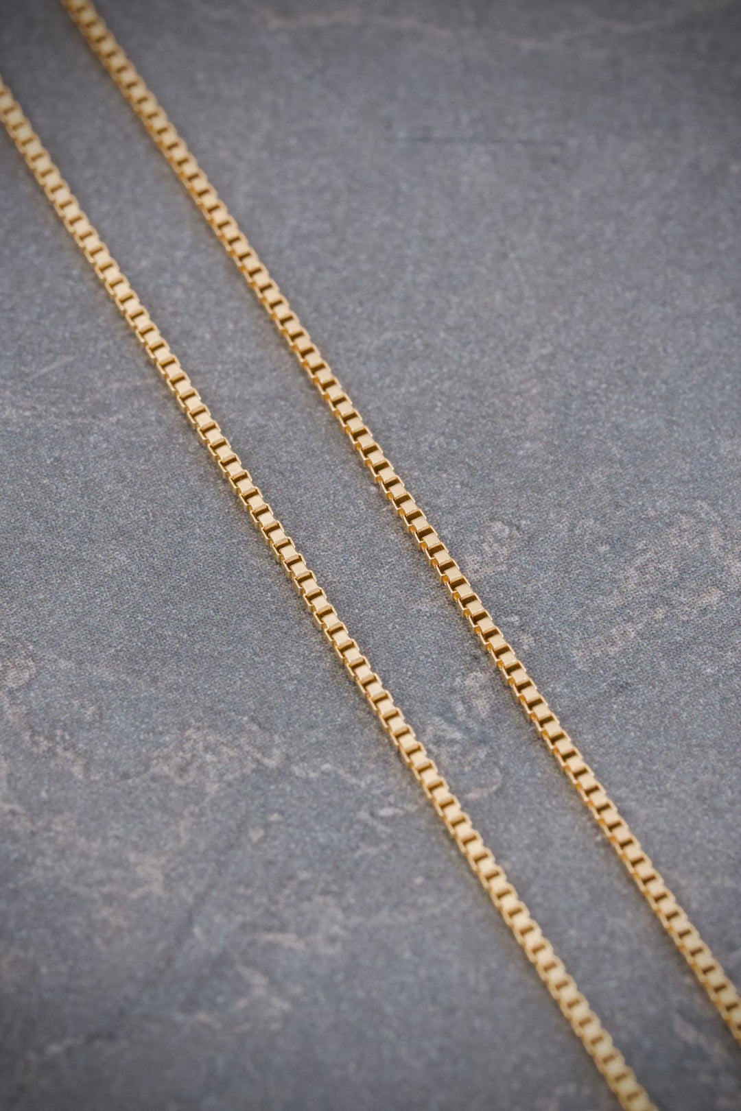 Cadena Veneciana 2.25gr / 50cm / 1mm — Oro Amarillo
