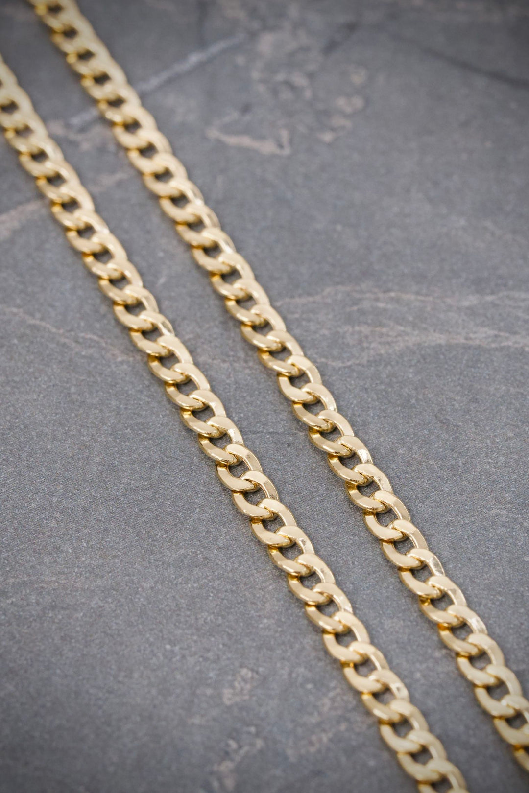 Cadena Cubana 7.1gr / 60cm / 3.3mm — Oro Amarillo