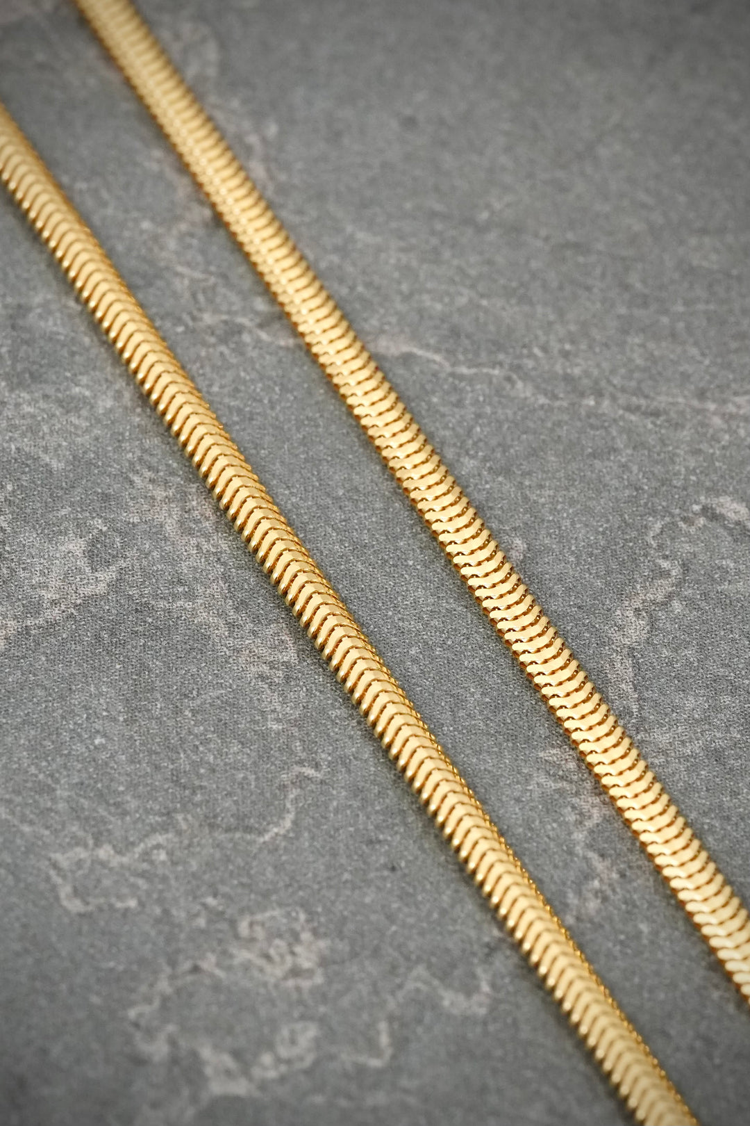 Cadena Veneciana Especial 4.85gr / 45cm / 2.1mm — Oro Amarillo