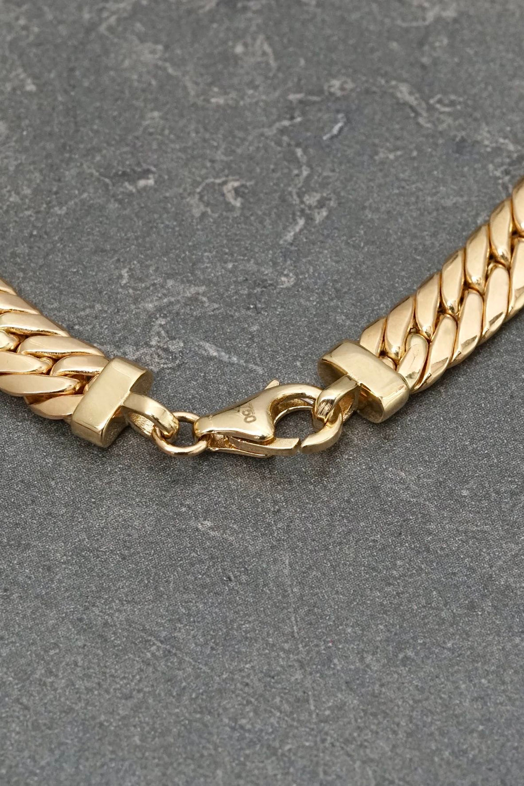 Cadena espiga 17.1gr / Largo 45cm — Oro Amarillo