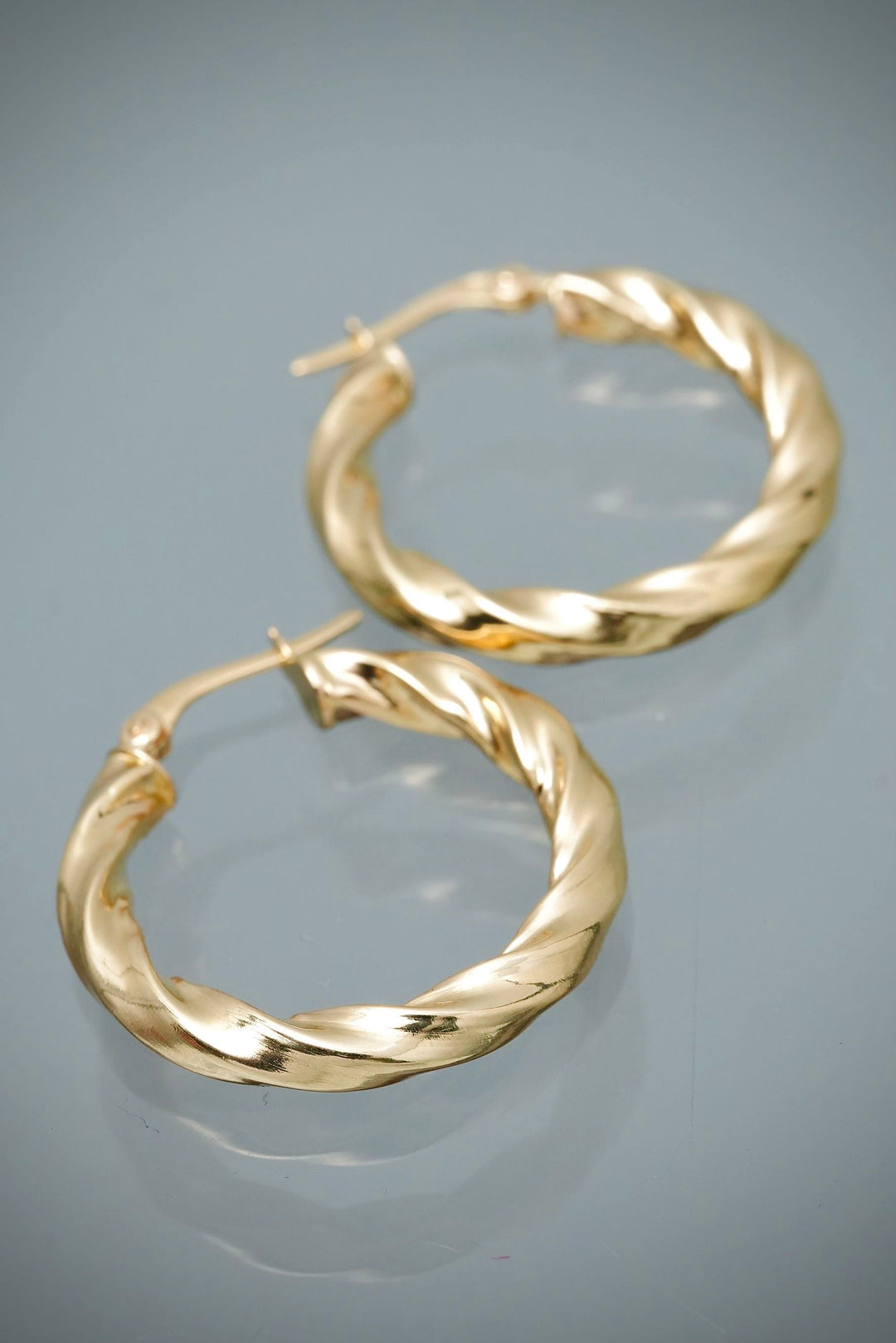 Candongas entorchadas 2.9gr / Largo 2.8cm — Oro Amarillo