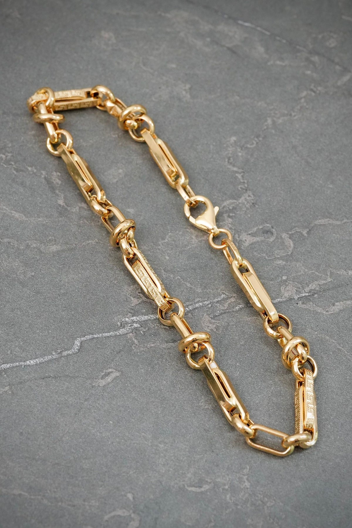 Pulso Medusa 5.2gr / 21.5cm / 4.2mm — Oro Amarillo