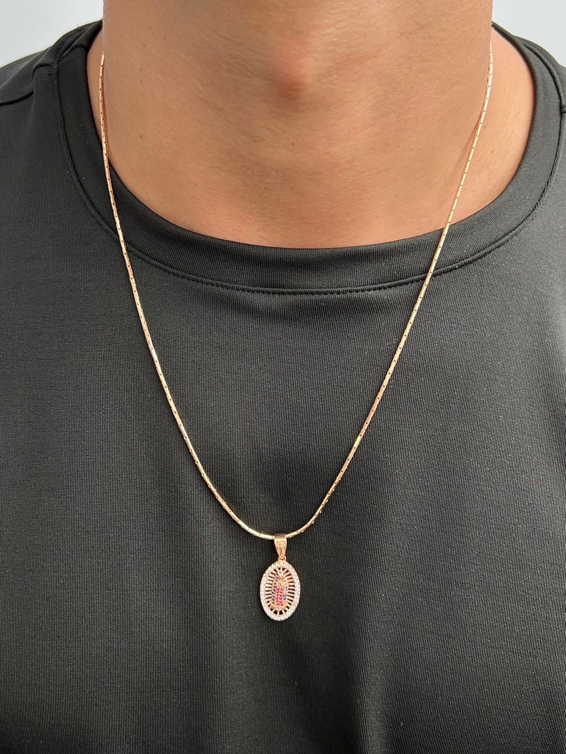 Dije virgen de guadalupe con swarovski multicolor 3.4gr / Largo 3.2cm — Oro Rosado