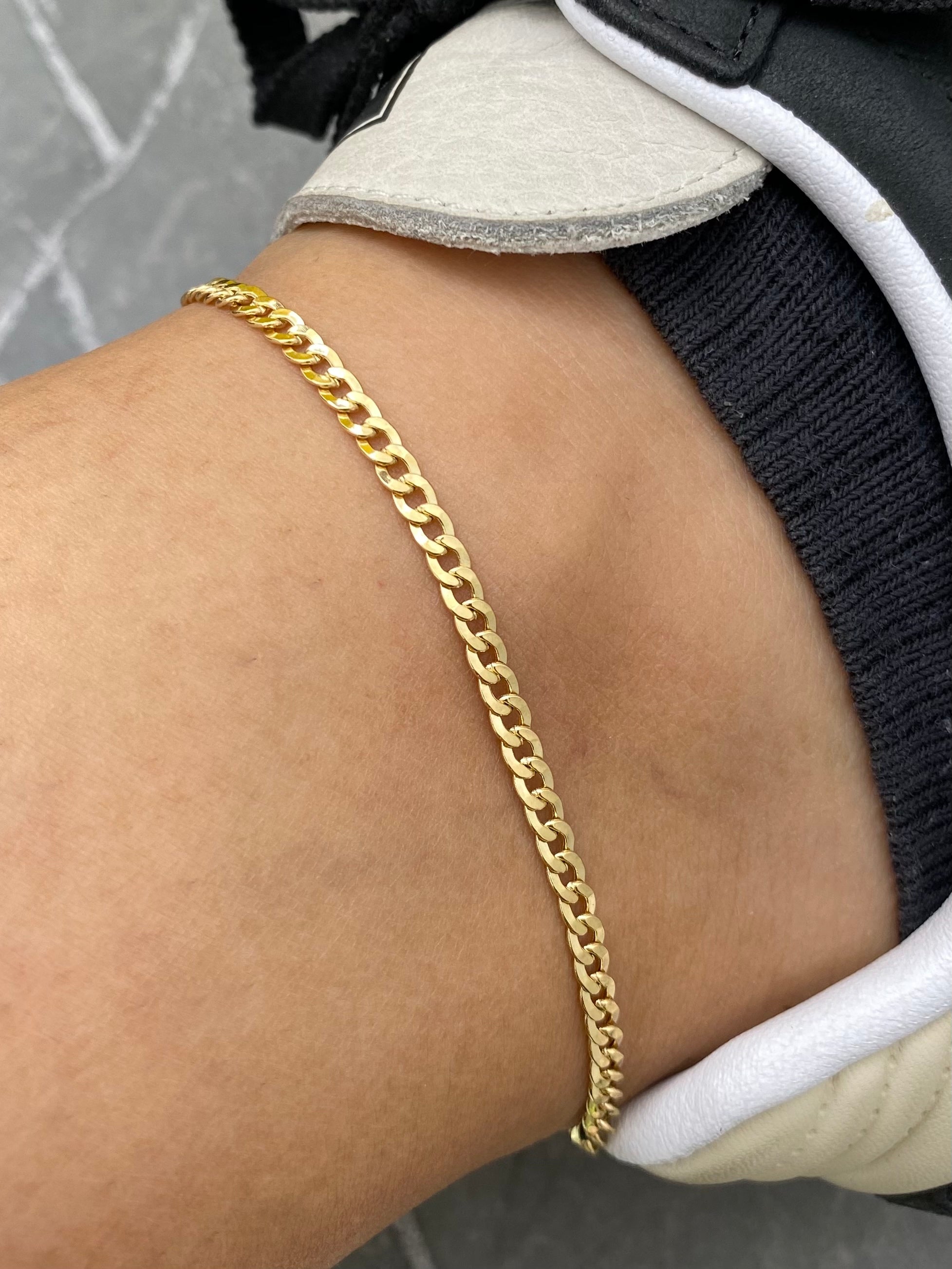 Tobillera Cubana 3.9gr / 29cm / 3.3mm — Oro Amarillo