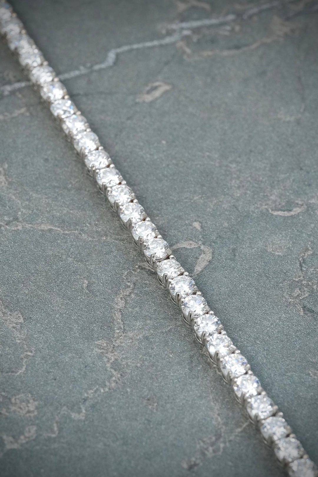 Pulso tenis con 925pts de diamantes 12.65gr / Largo 20cm — Oro Blanco