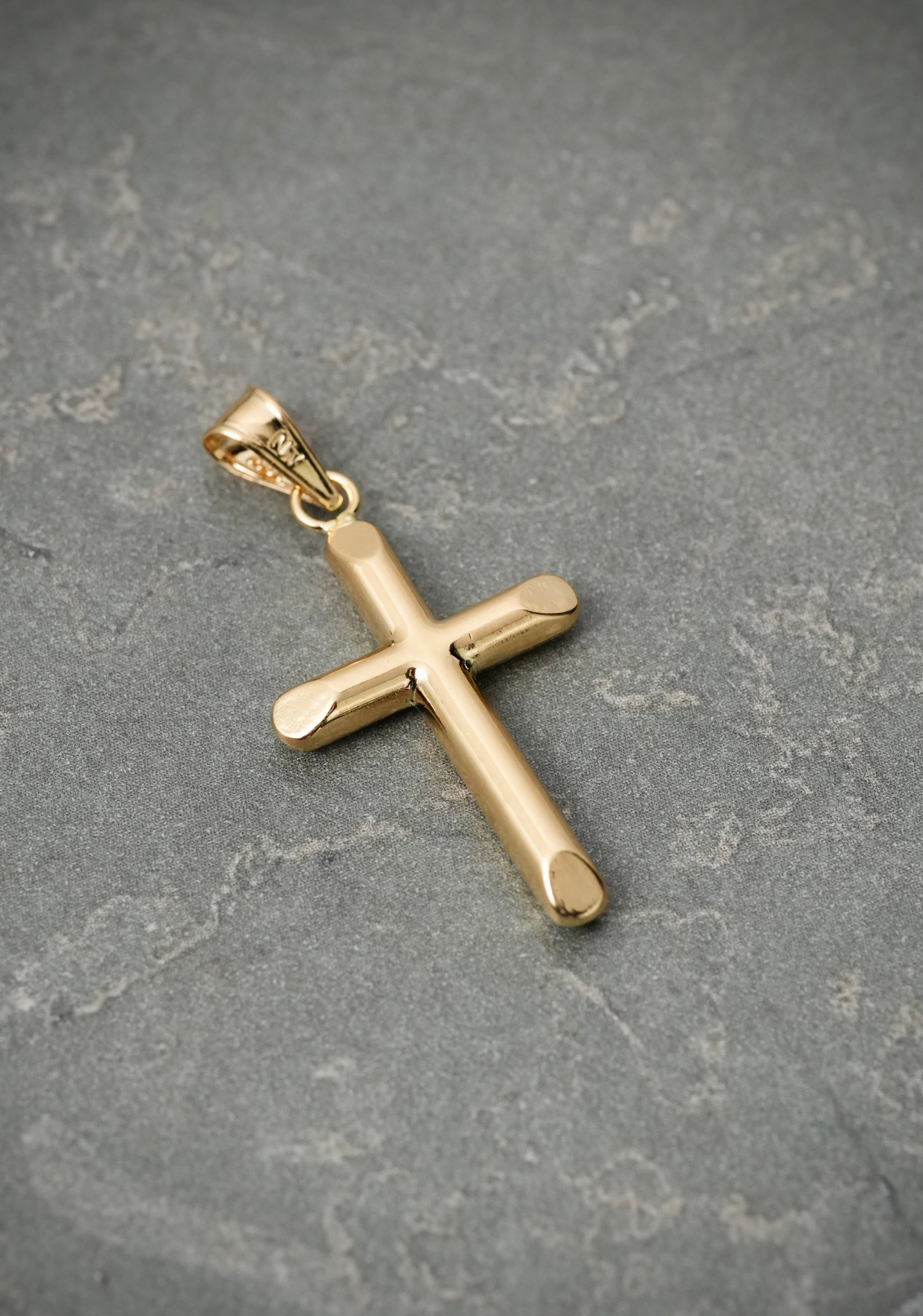 Dije cruz 1.05gr / Largo 3.3cm — Oro Amarillo