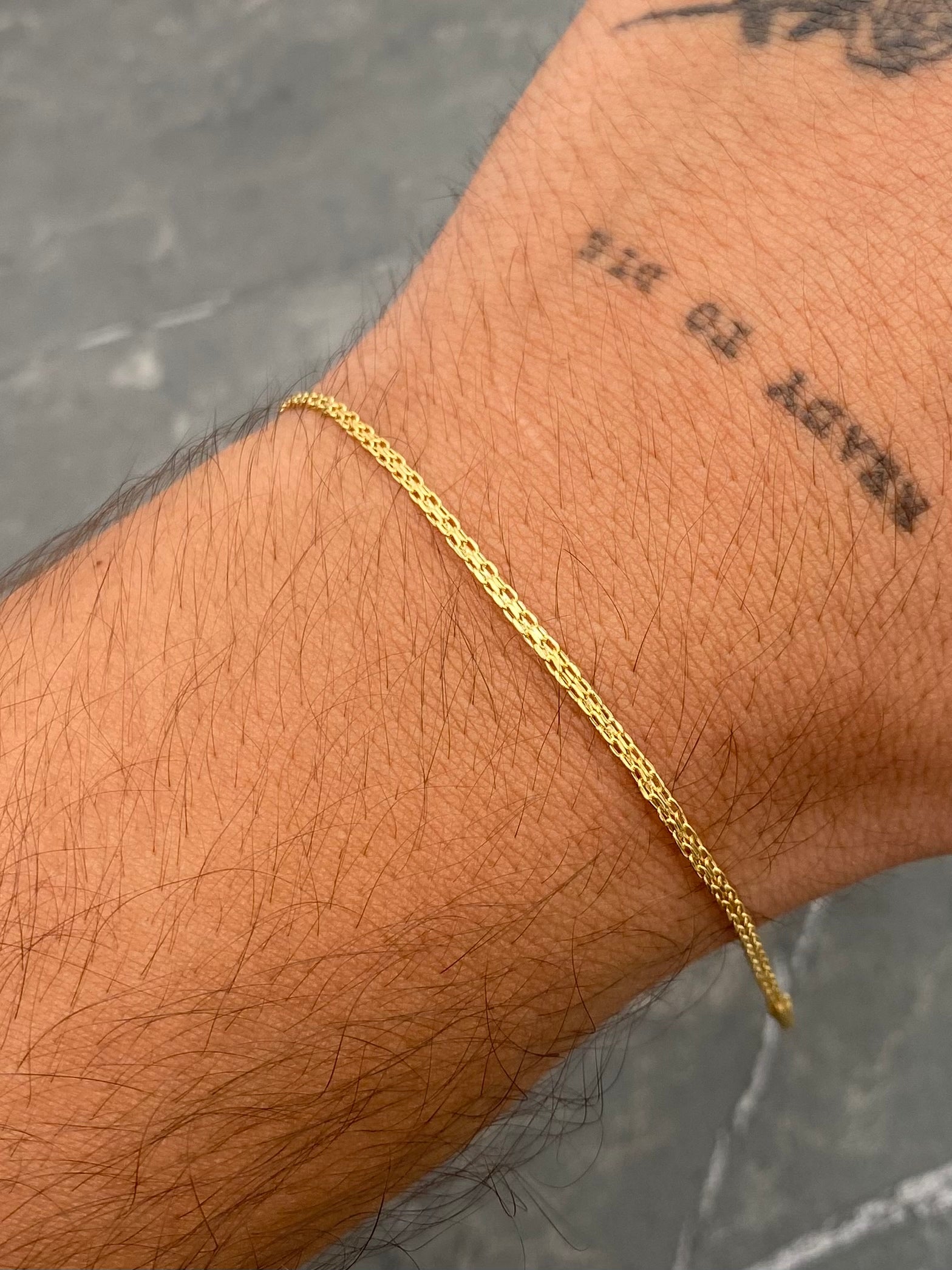 Pulso Chino 0.7gr / 18cm / 1.6mm — Oro Amarillo
