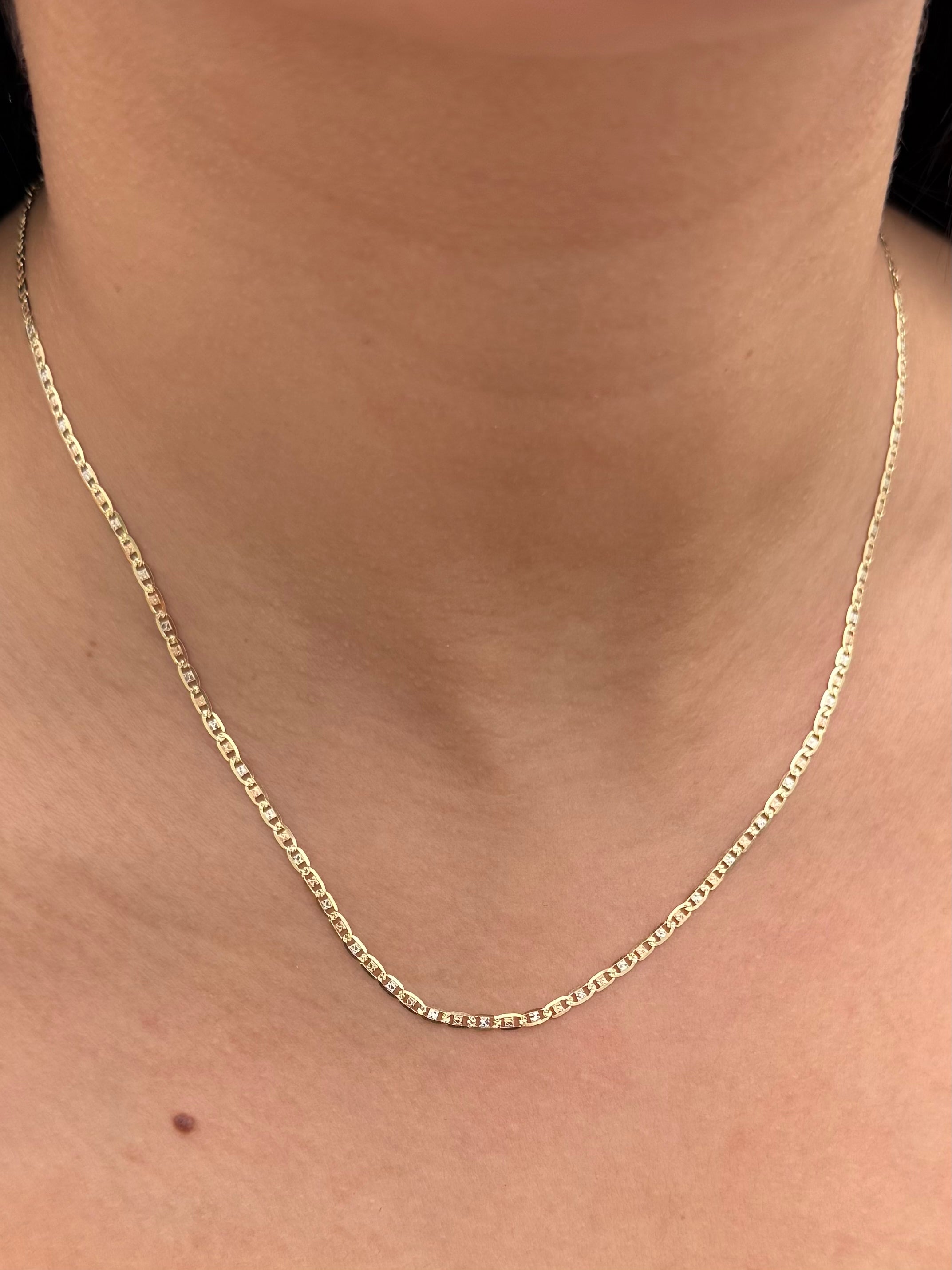 Cadena plana diamantada 2.4gr / Largo 45cm — Tres Oros