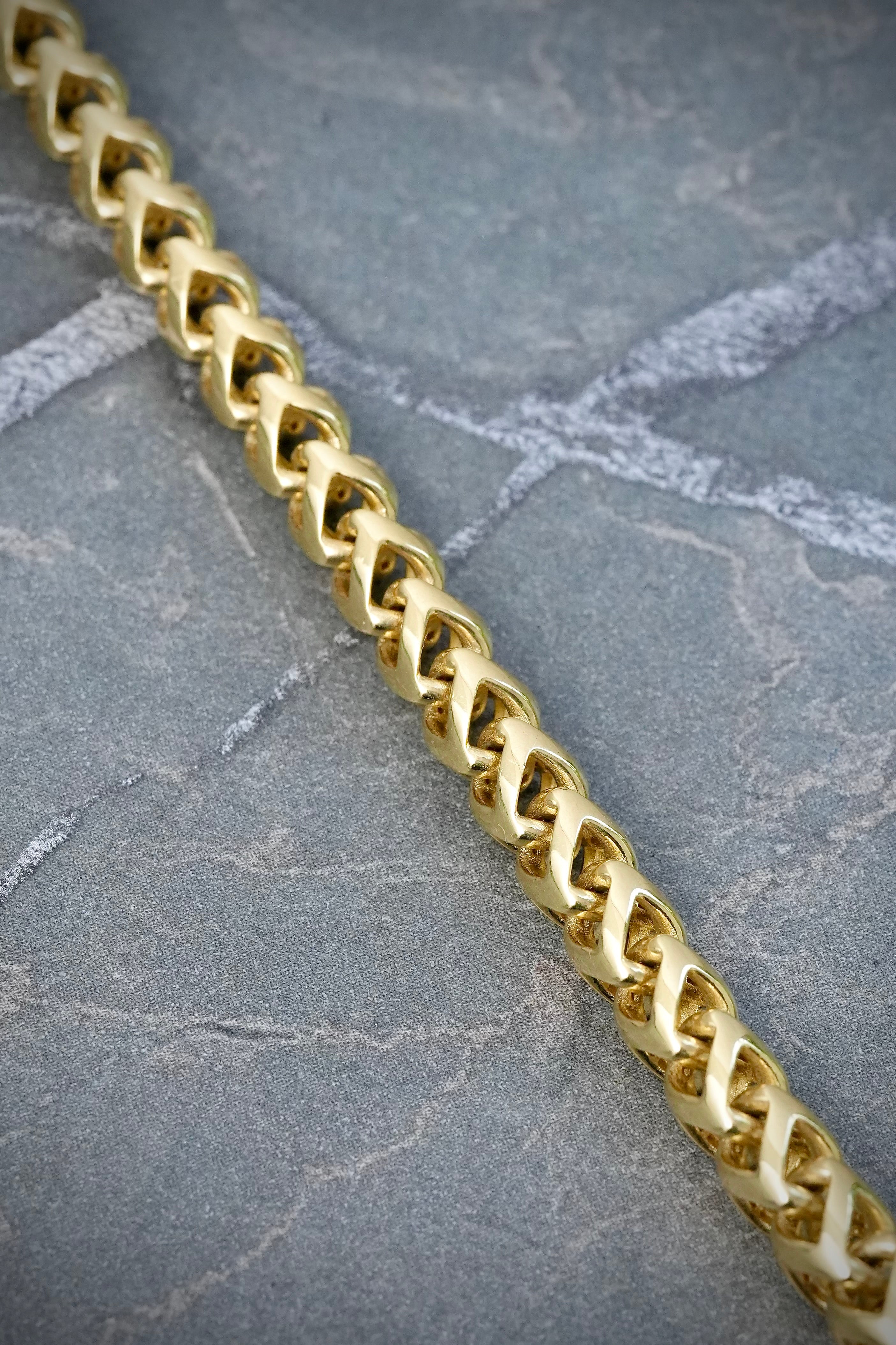 Pulso monaco 11.2gr / Largo 20.5cm / Oro Amarillo italy +6 M