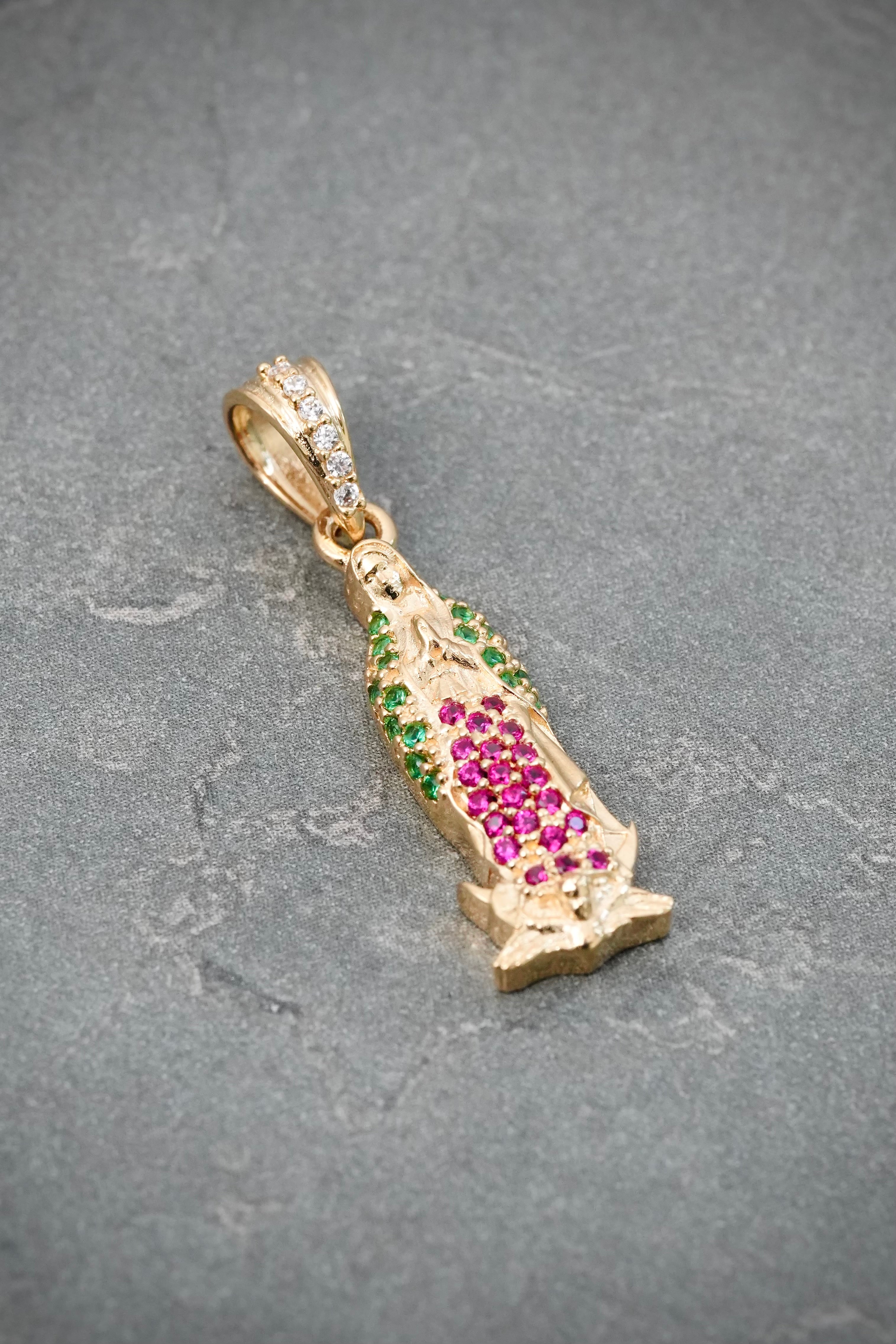 Dije Virgen de Guadalupe con Swarovski 2.4gr / 2.9cm / 7mm — Oro Amarillo