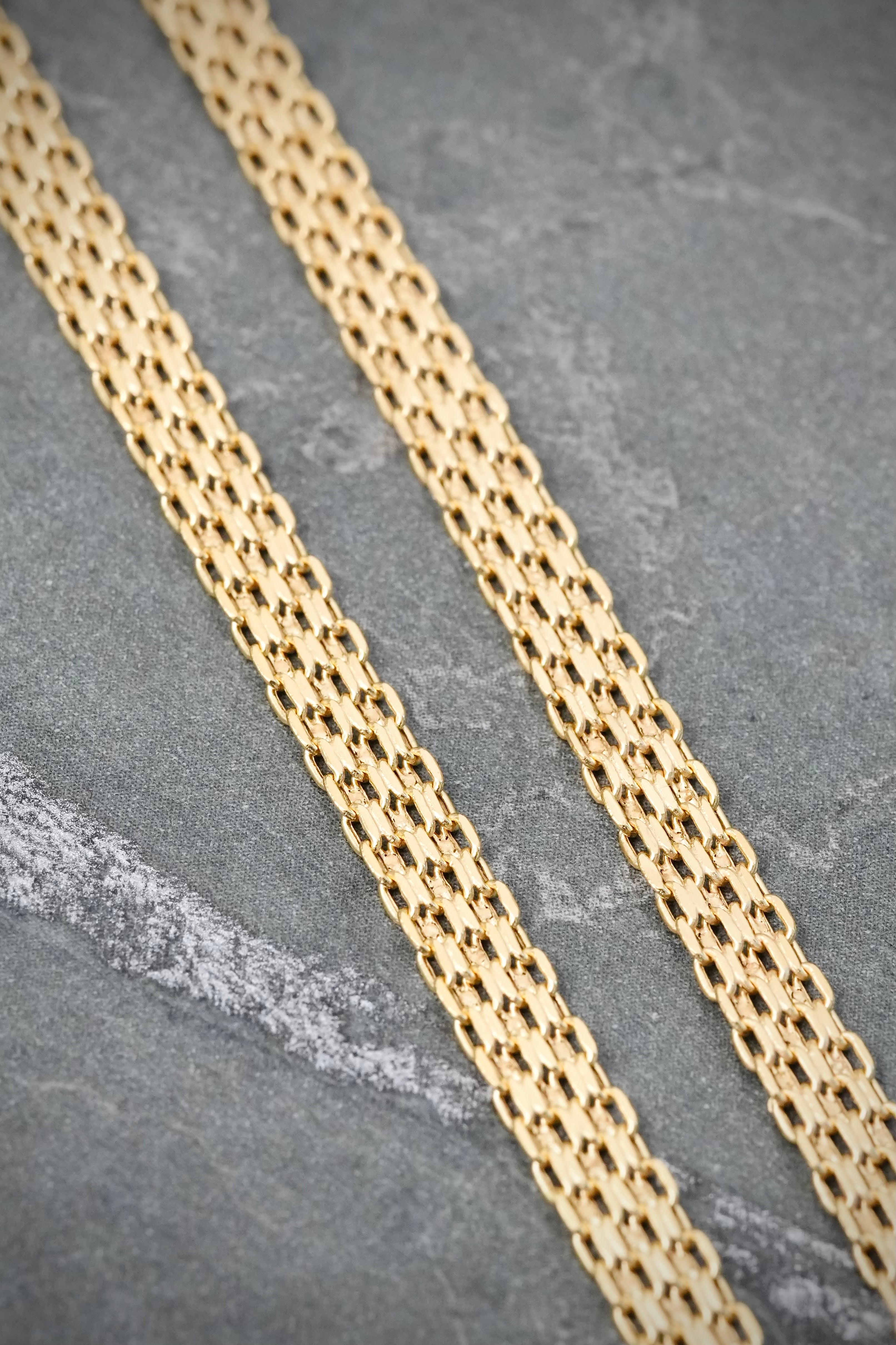 Cadena China 4.85gr / 45cm / 4.4mm — Oro Amarillo