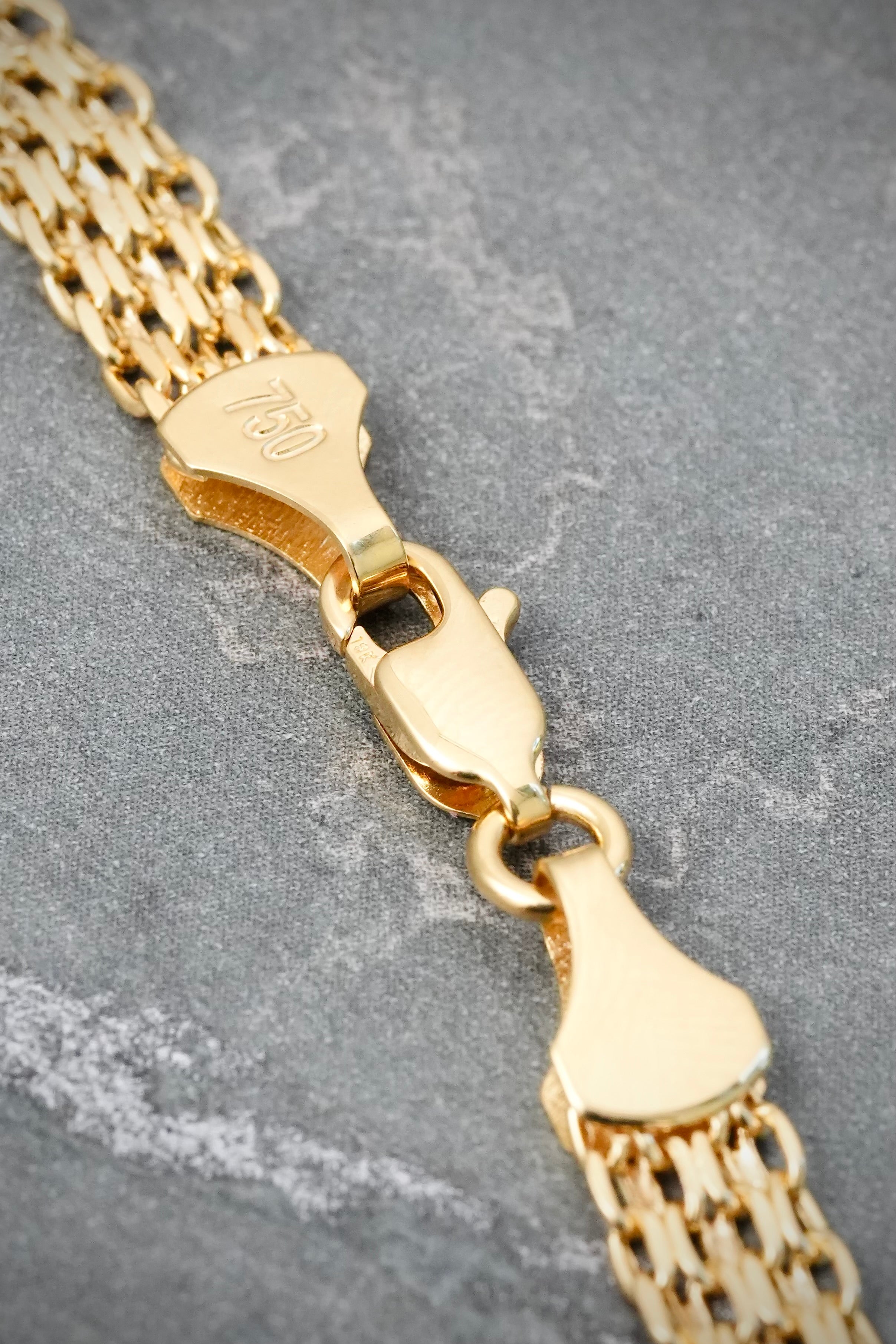 Pulso Chino 3.7gr / 19cm / 5.8mm — Oro Amarillo