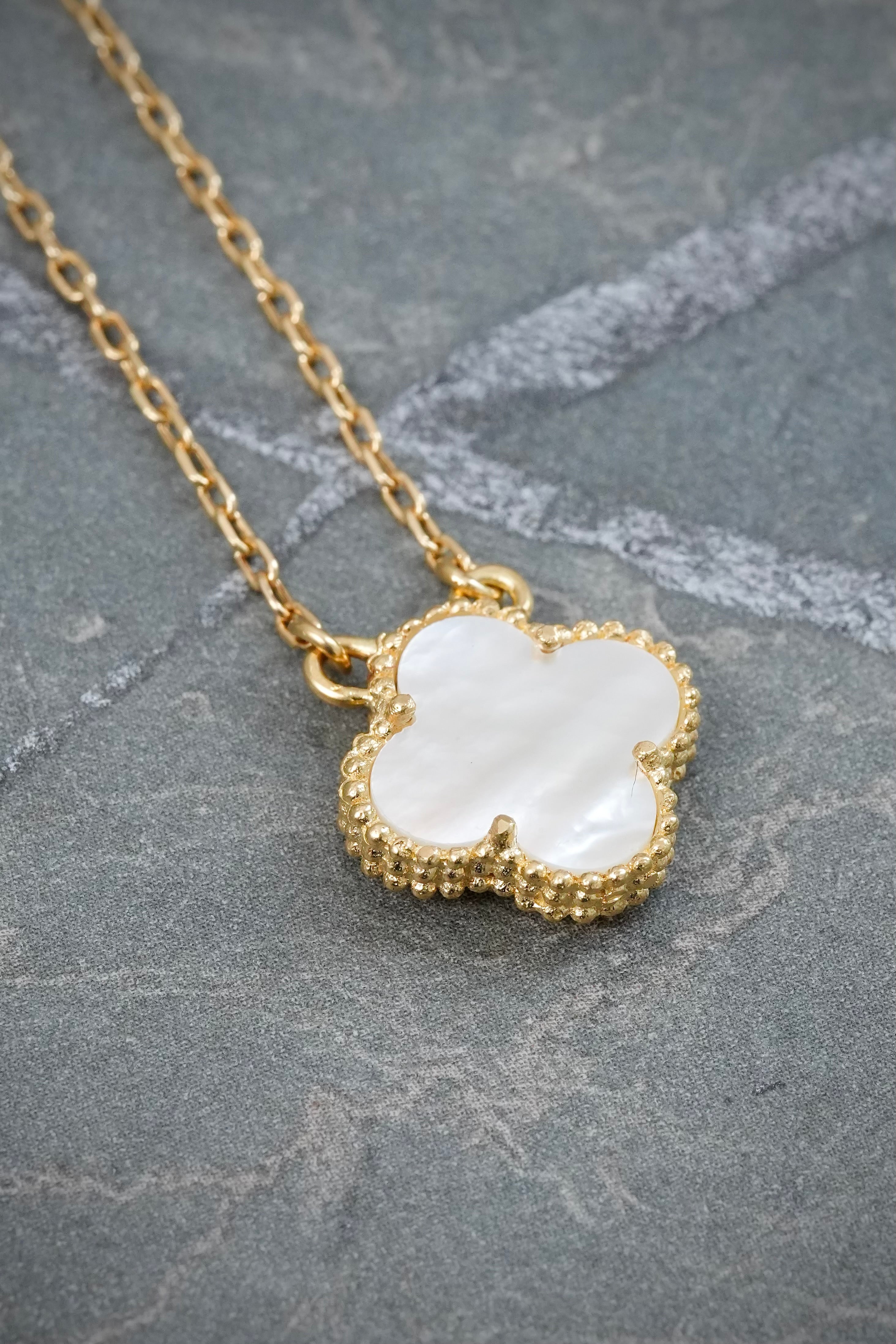 Cadena Lucky Clover Piedra Blanca 2.8gr / 45cm / 1.4mm — Oro Amarillo