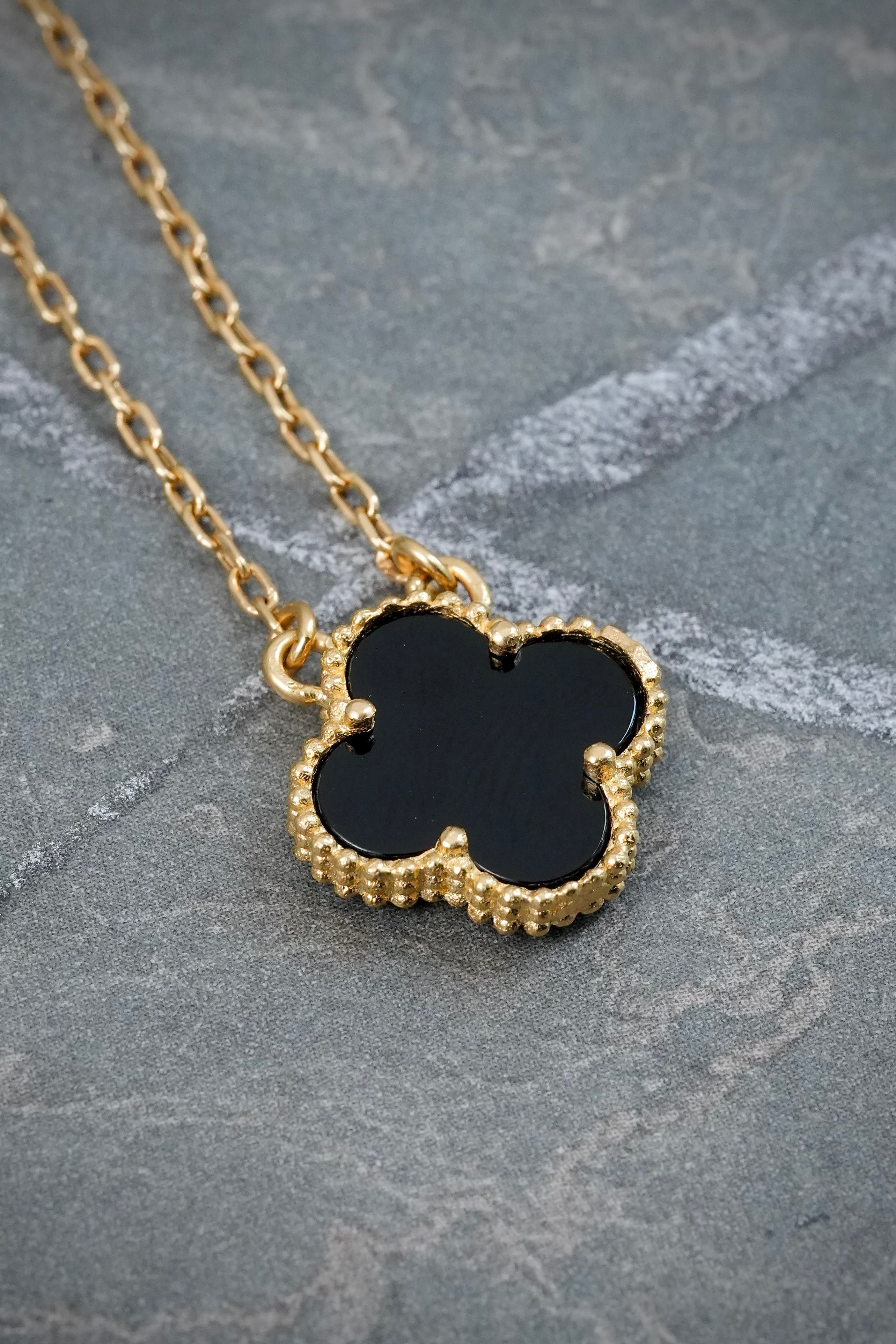 Cadena Lucky Clover Piedra Negra 2.8gr / 45cm / 1.4mm — Oro Amarillo