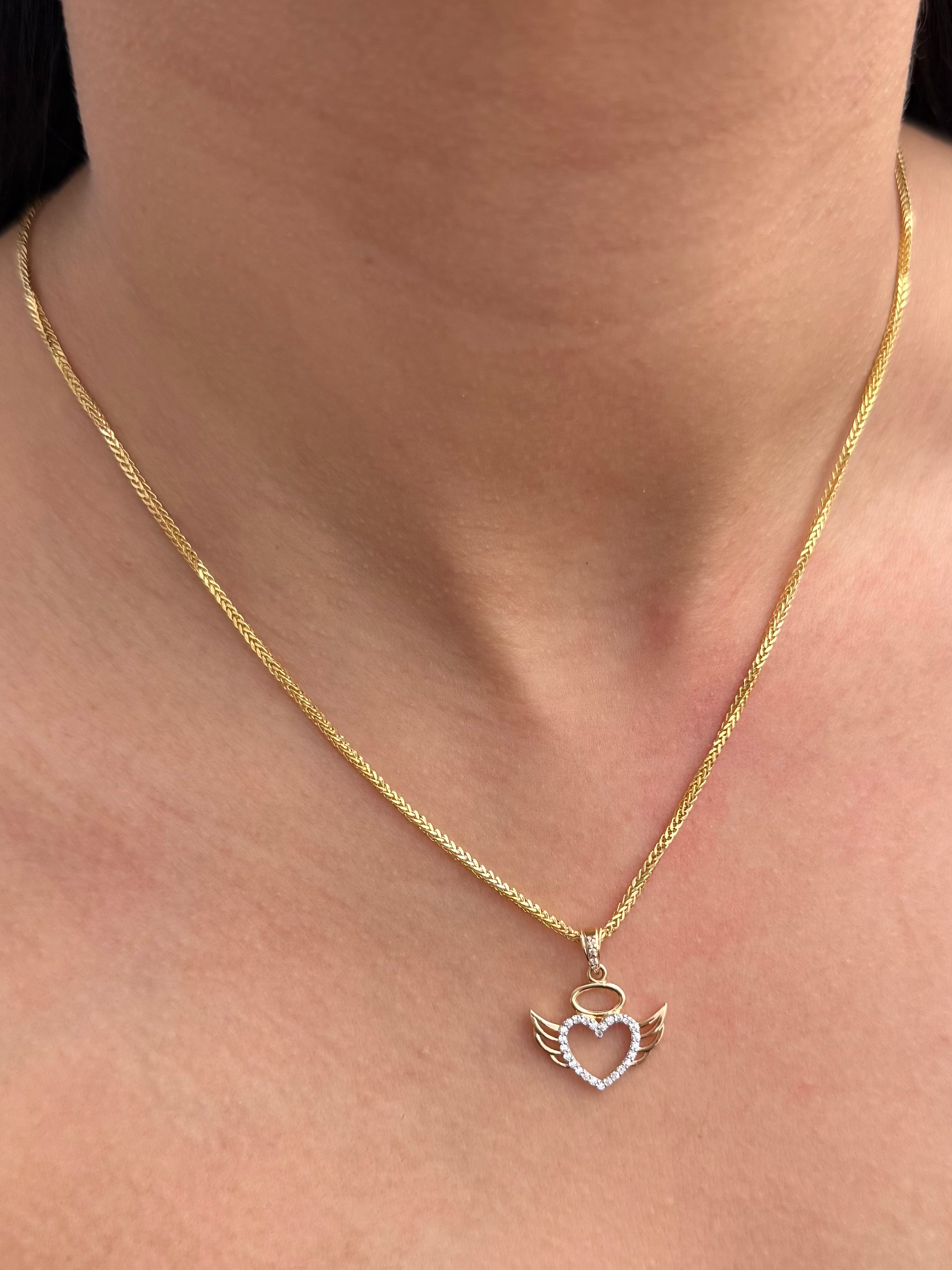 Dije Corazon con Swarovski Blanco 1.5gr / 2.1cm / 18.4mm — Oro Amarillo