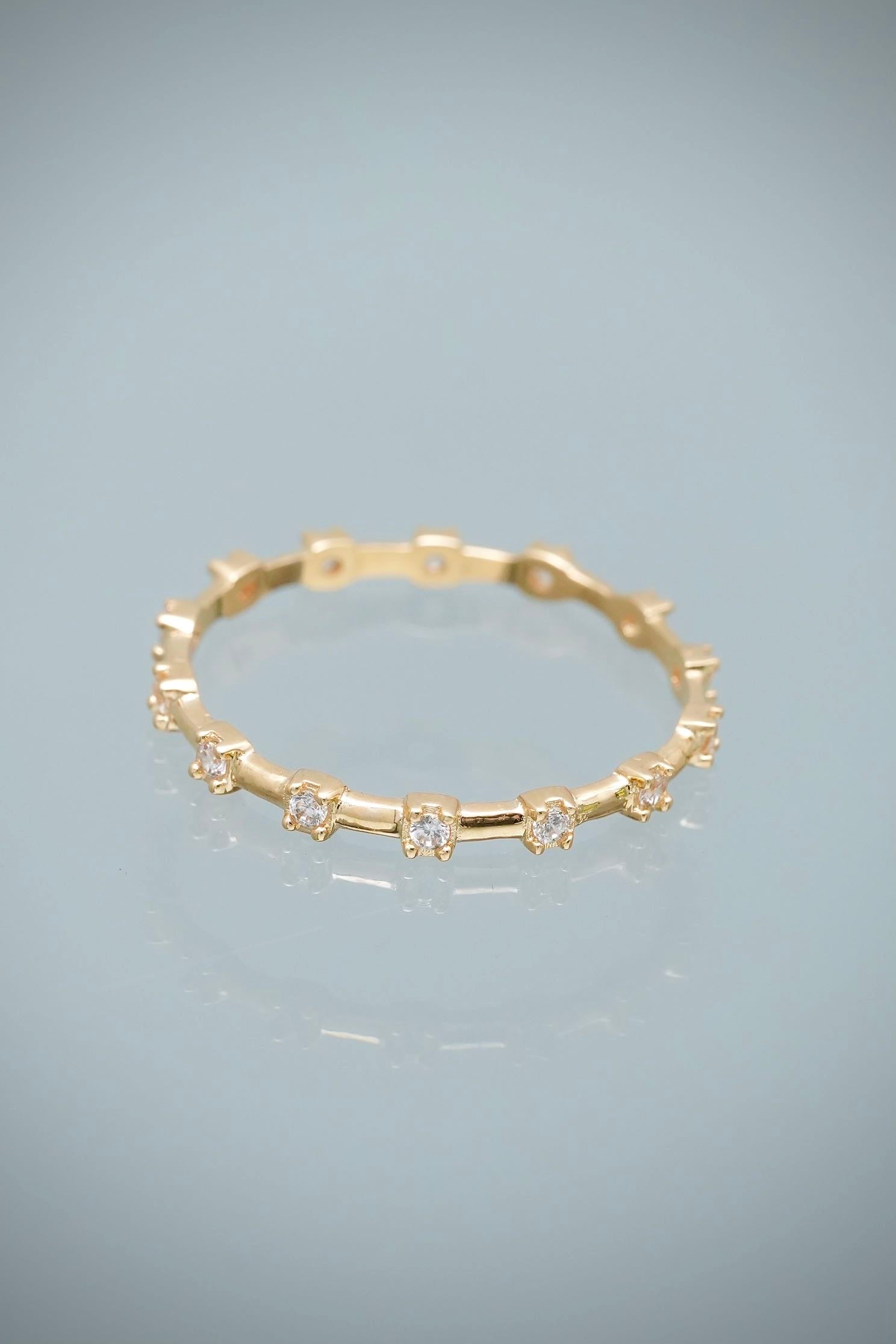 Anillo con Swarovski Blanco 1.3gr / Talla 7 1/4 — Oro Amarillo