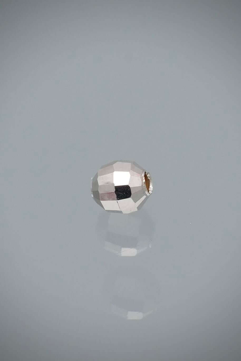 Bolas diamantada 5mm 0.5gr — Oro Blanco