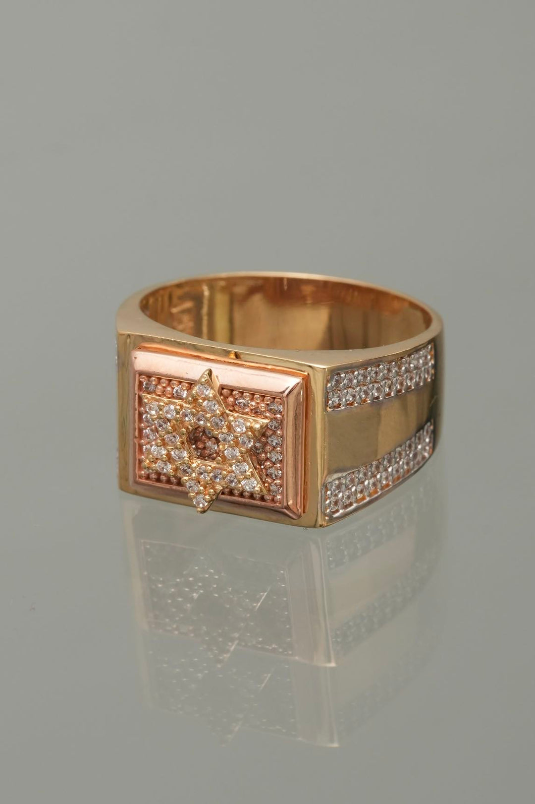 Anillo estrella de david con swarovski blanco 8.7gr / Talla 10 1/2 — Dos Oros