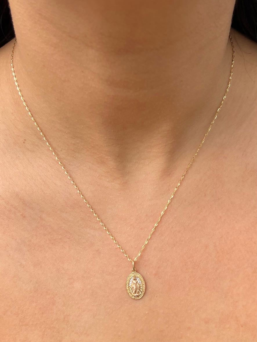 Dije virgen de la milagrosa con swarovski blanco 2.55gr / Largo 2.4cm — Dos Oros