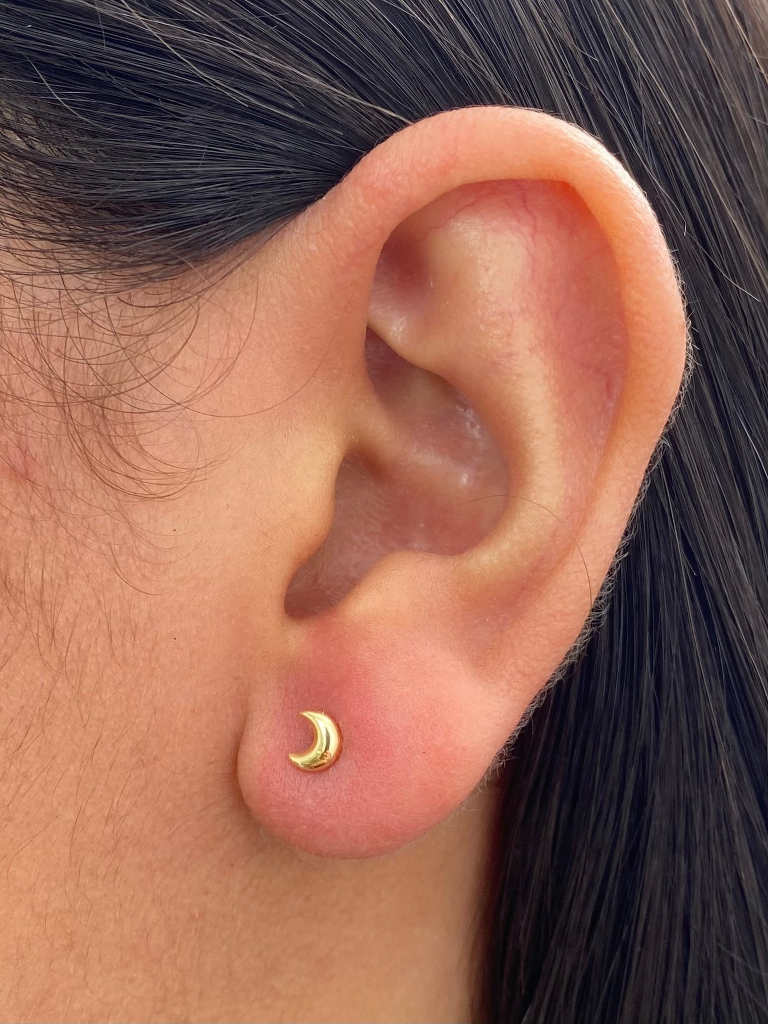 Topos de luna 0.45gr / Largo 0,6cm — Oro Amarillo