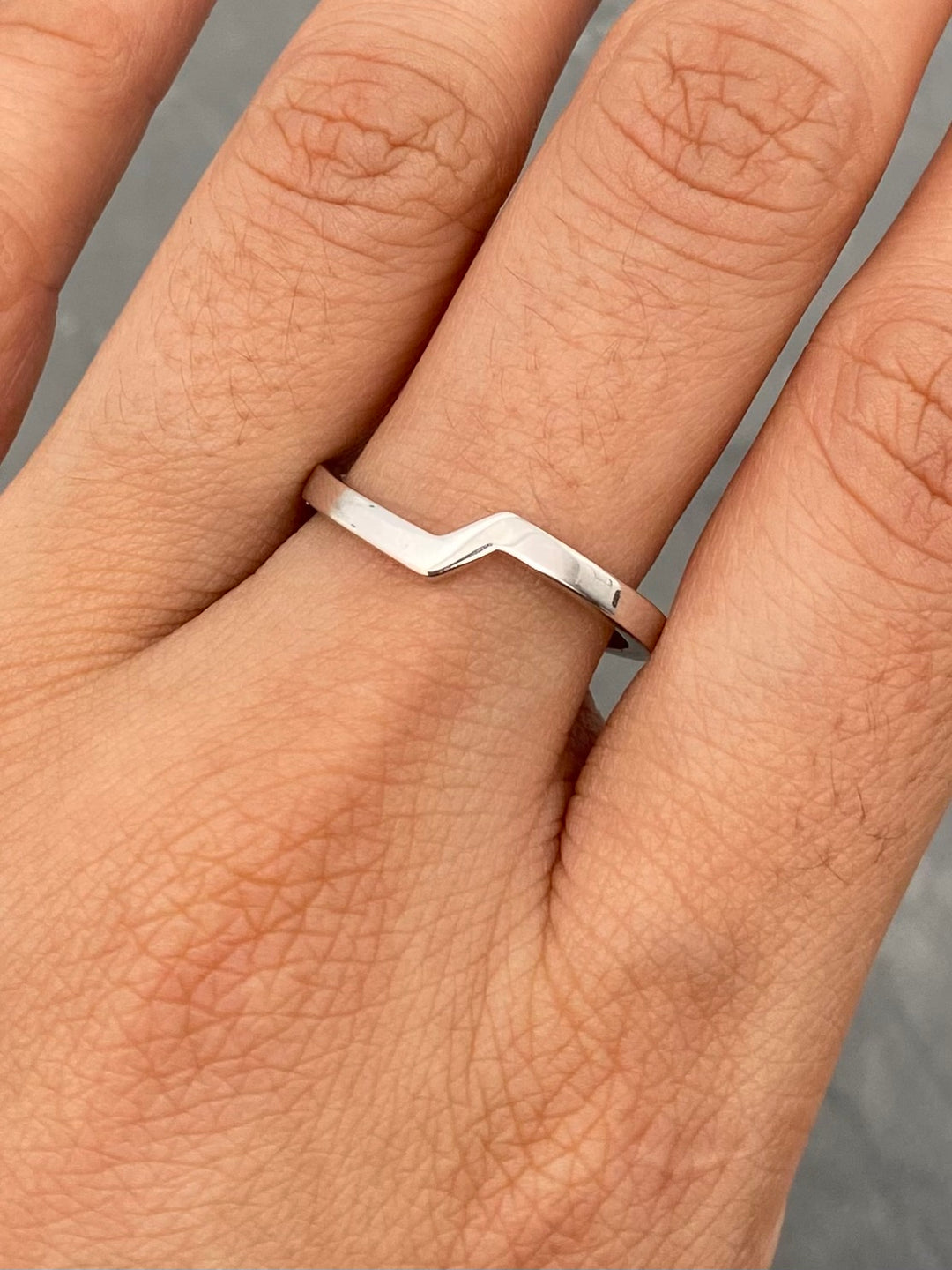 Anillo 3.1gr / Talla 7 1/2 — Oro Blanco