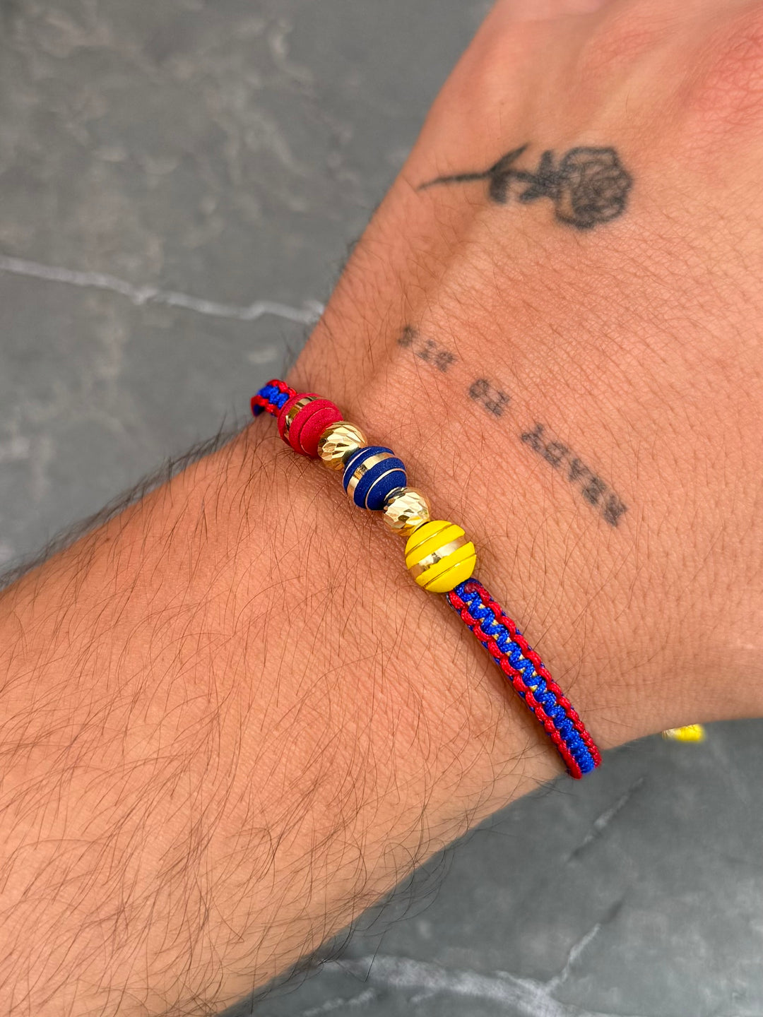 Pulsera de la Tricolor 0.5gr — Oro Amarillo