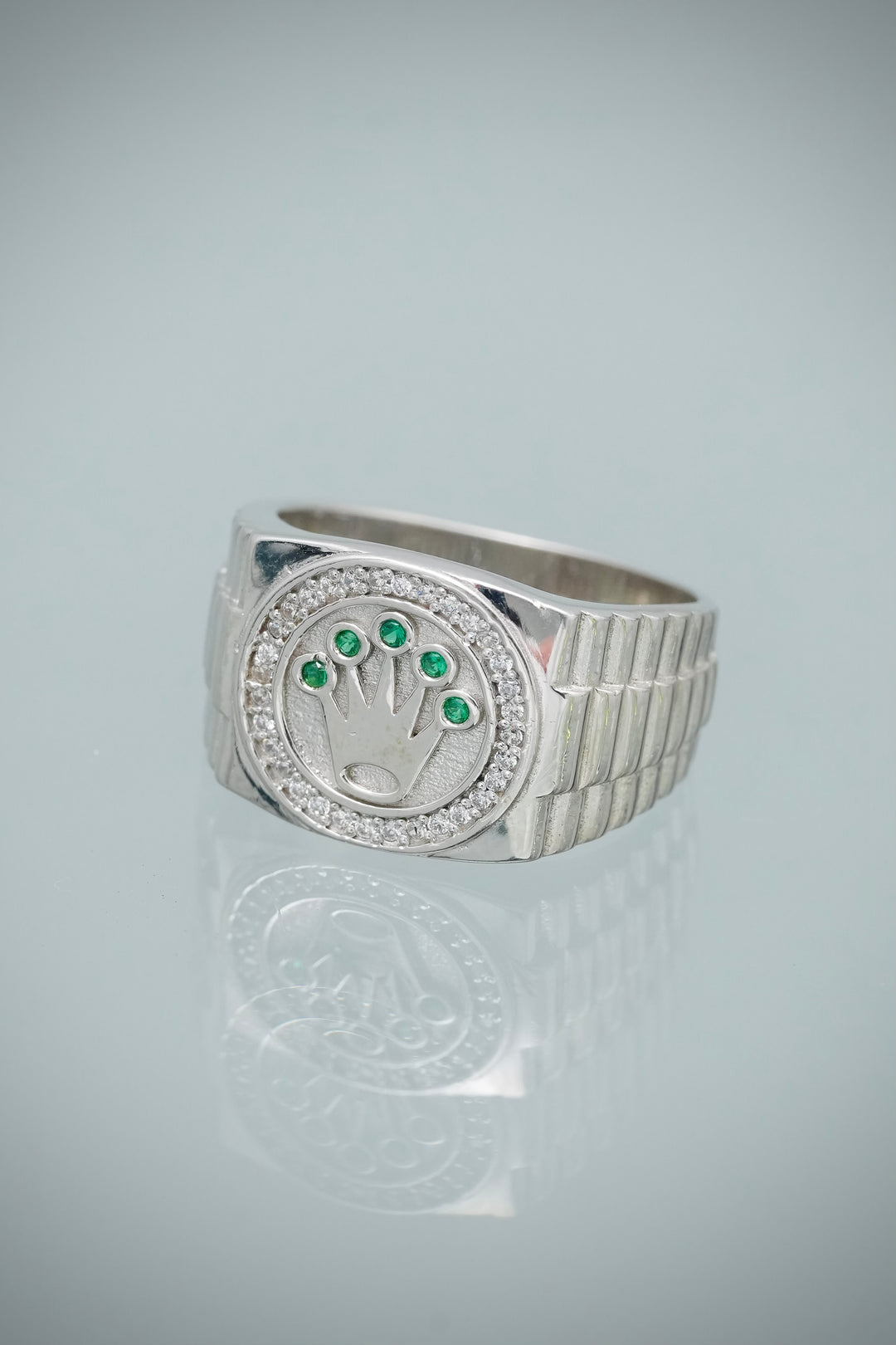 Anillo Rx con Swarovski Verde 9.25gr / Talla 8 3/4 — Plata 925