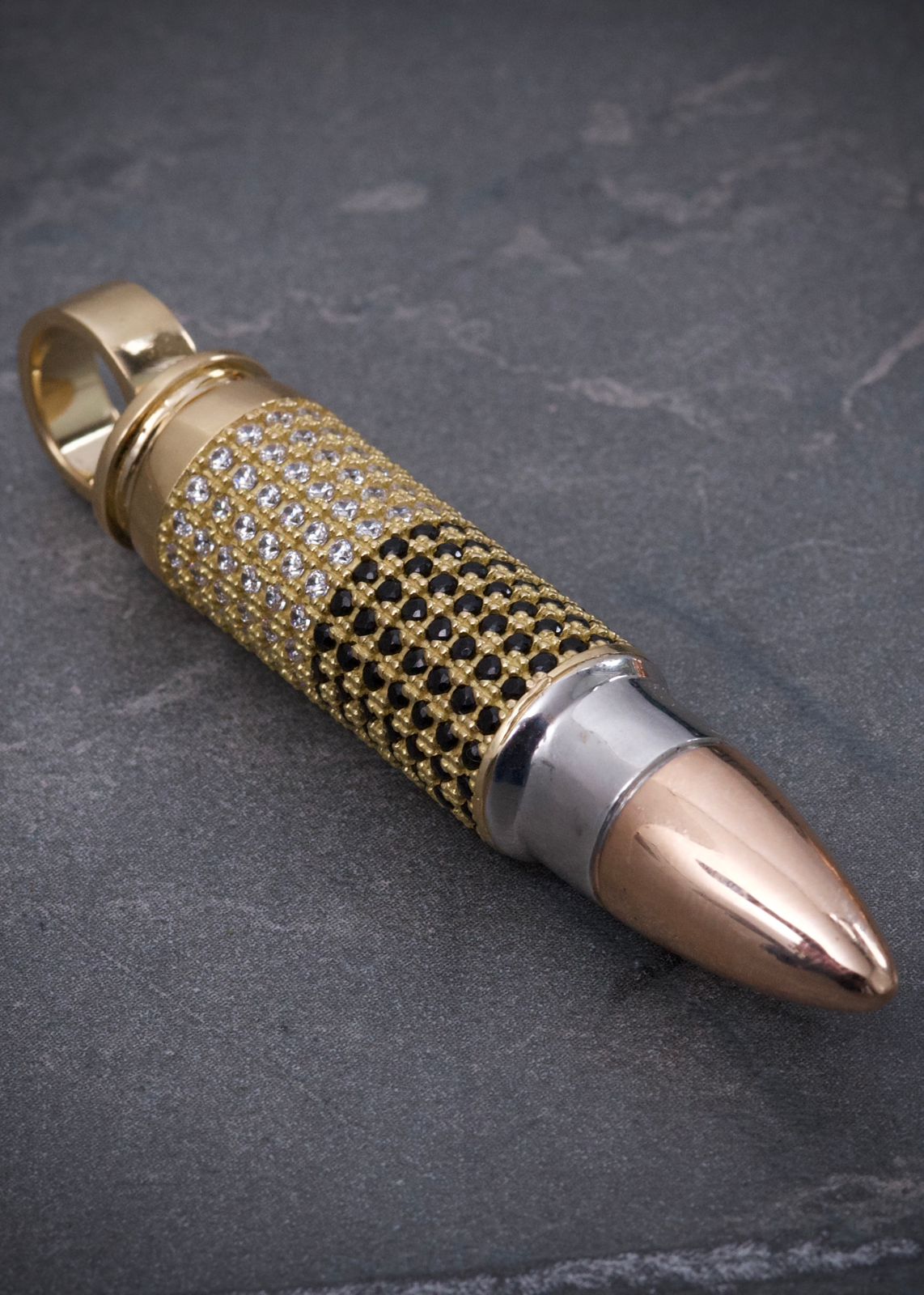 Dije bala 16.6gr / Largo 5.3cm / Tres Oros Nac M