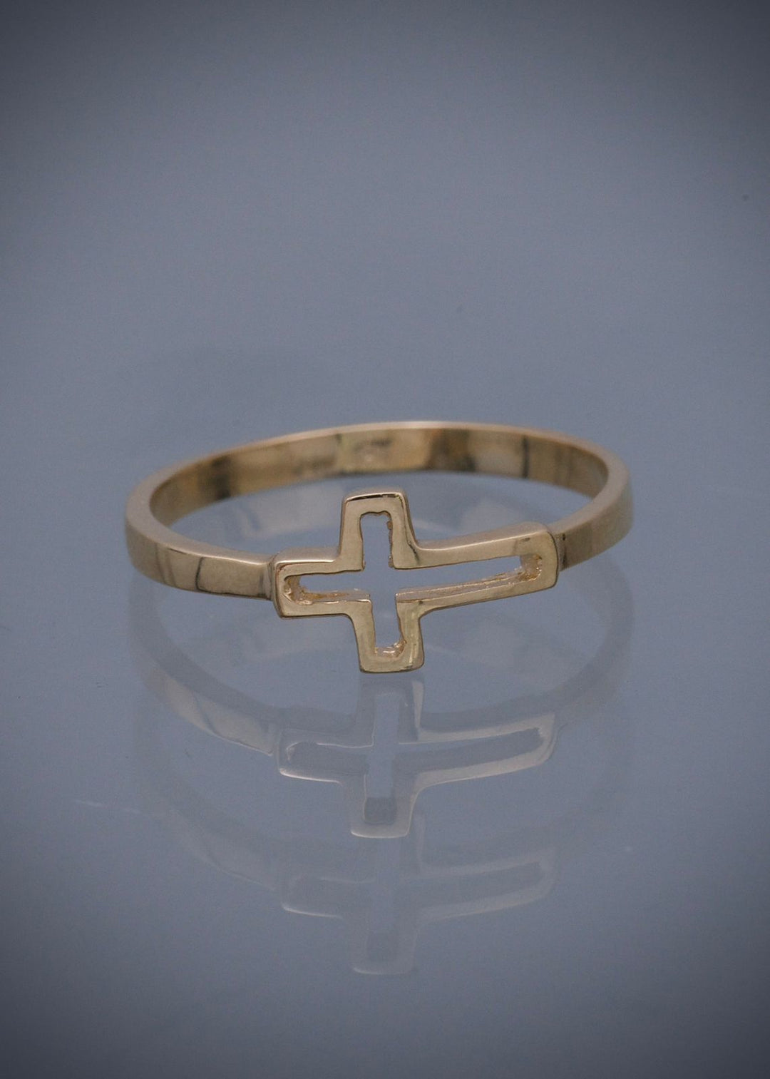 Anillo cruz 1.55gr / Talla 6 — Oro Amarillo