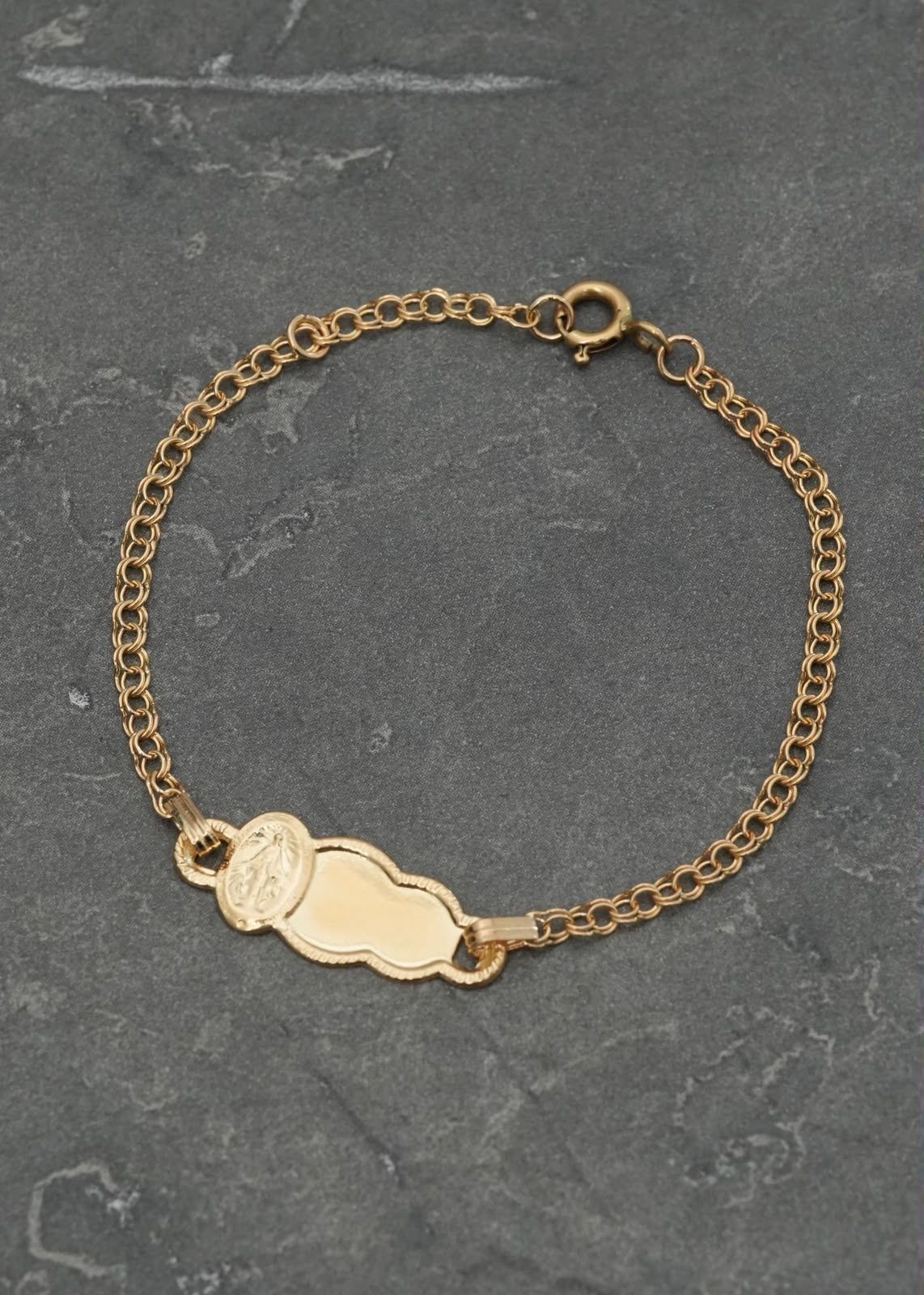 Pulso Bebe con Placa Virgen de la Milagrosa 1.4gr / 14cm / 8,3mm — Oro Amarillo