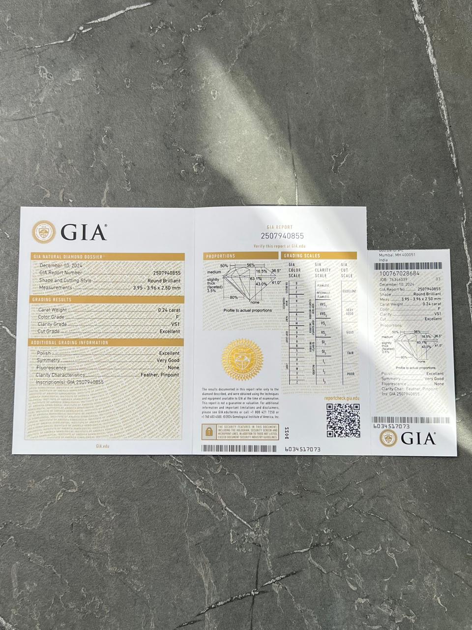 Diamante blanco 24PTS (Joya) B