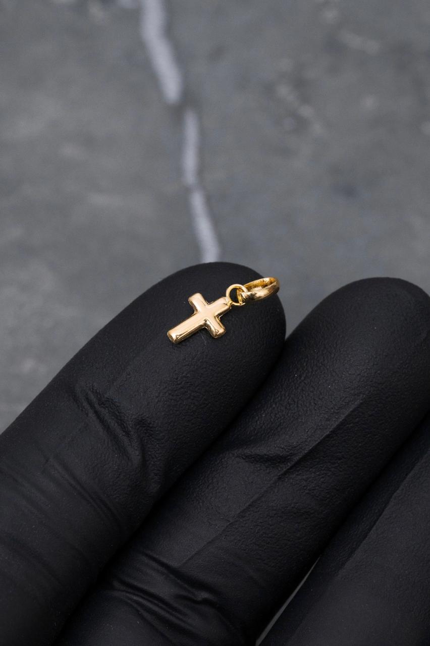 Dije cruz lisa 0.2gr / Largo 1.5cm / Oro Amarillo Nac M