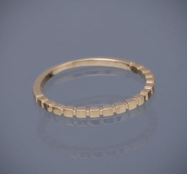 Anillo 1.6gr / TALLA 7 1/4 / Oro Amarillo Nac P