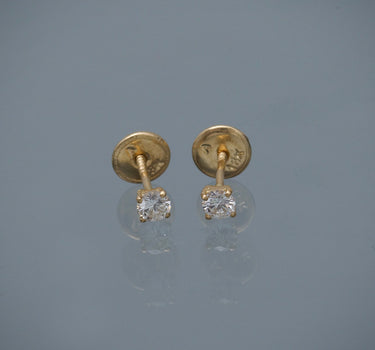 Topos con 21pts de diamante 0.5gr / 0.3cm / Oro Amarillo (Joya) B