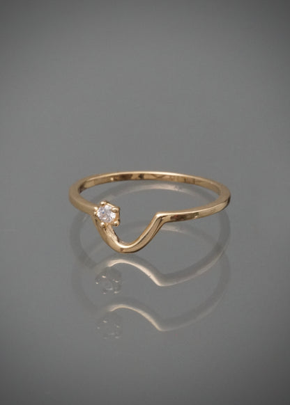 Anillo con swarovski blanco 1.3gr / Talla 6 3/4 / Oro Amarillo Nac B