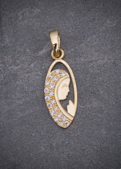 Dije virgen maria con swarovski blanco 0.6gr / Largo 2.1cm / Oro Amarillo Nac M