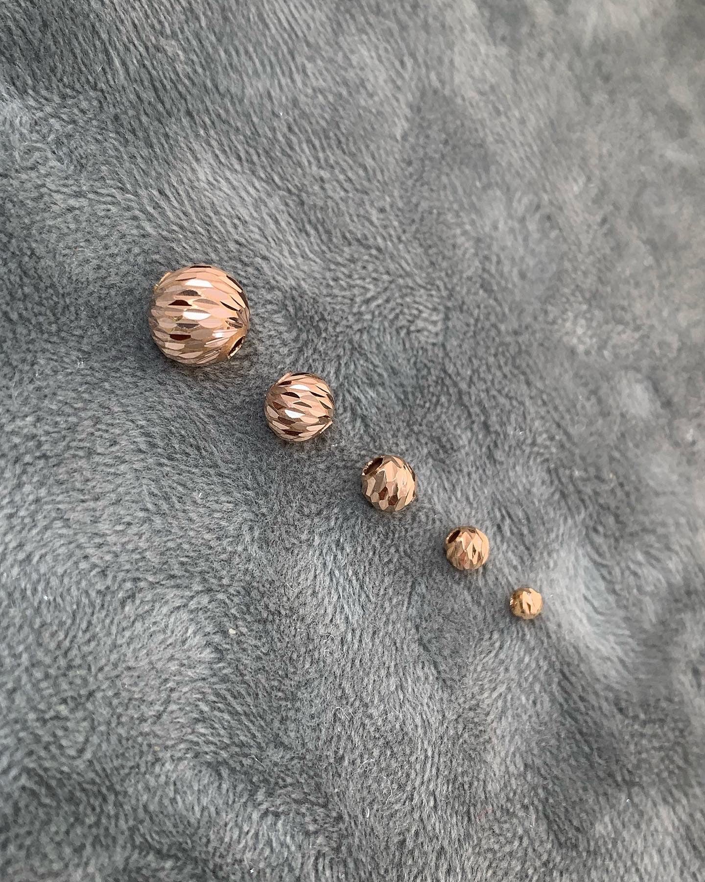 Bola Diamantada 4mm 0.1gr / Oro rosado Nac B