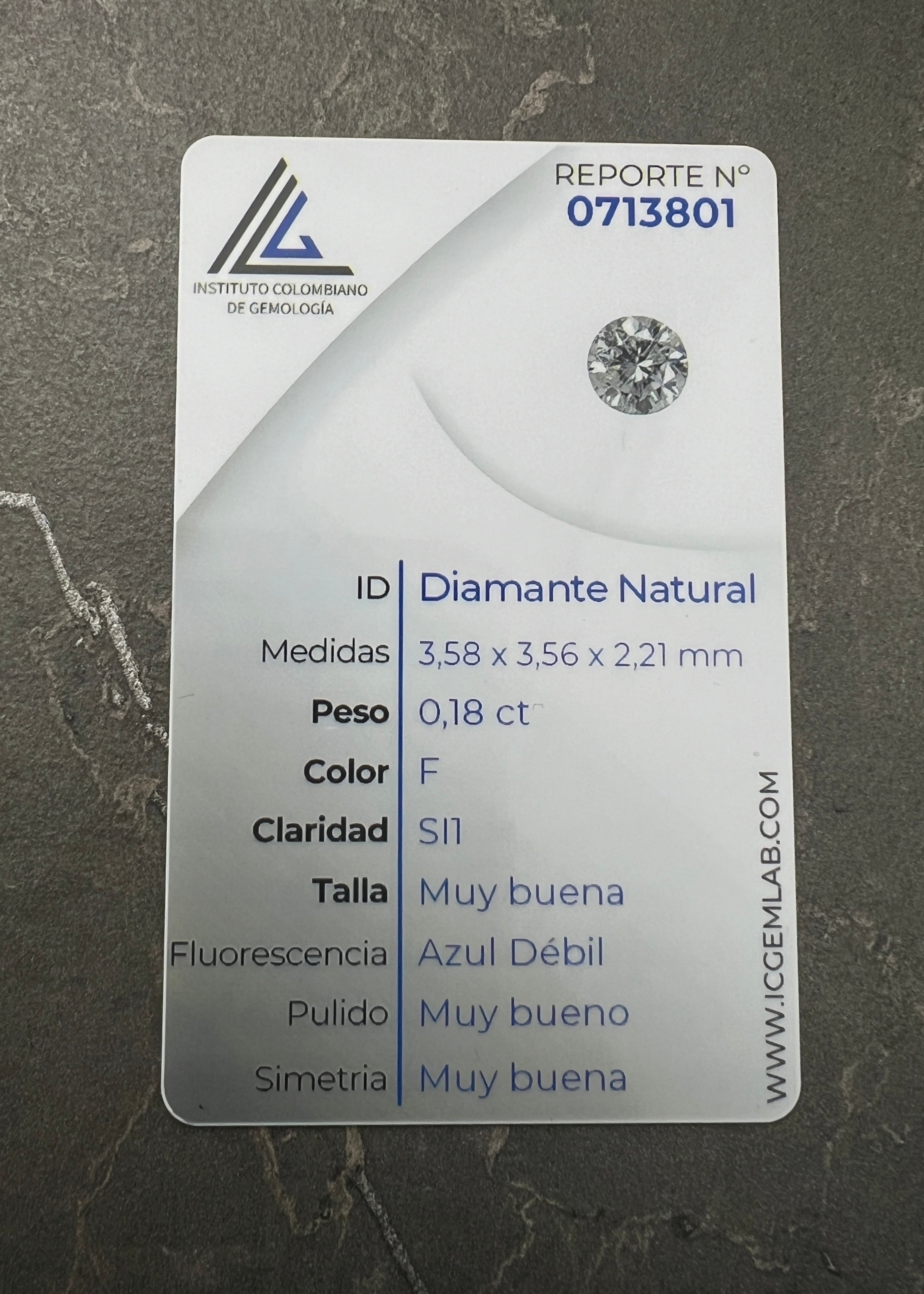 Diamante blanco 18 pts  (Joya) B