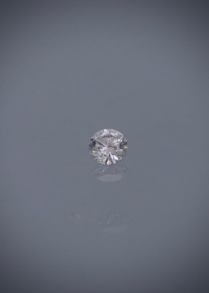 Diamante blanco 18 pts  (Joya) B