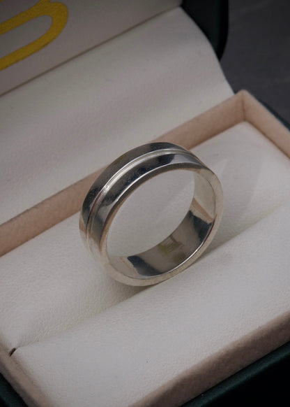 Argolla 6.75gr / TALLA 9 1/2 / Plata B