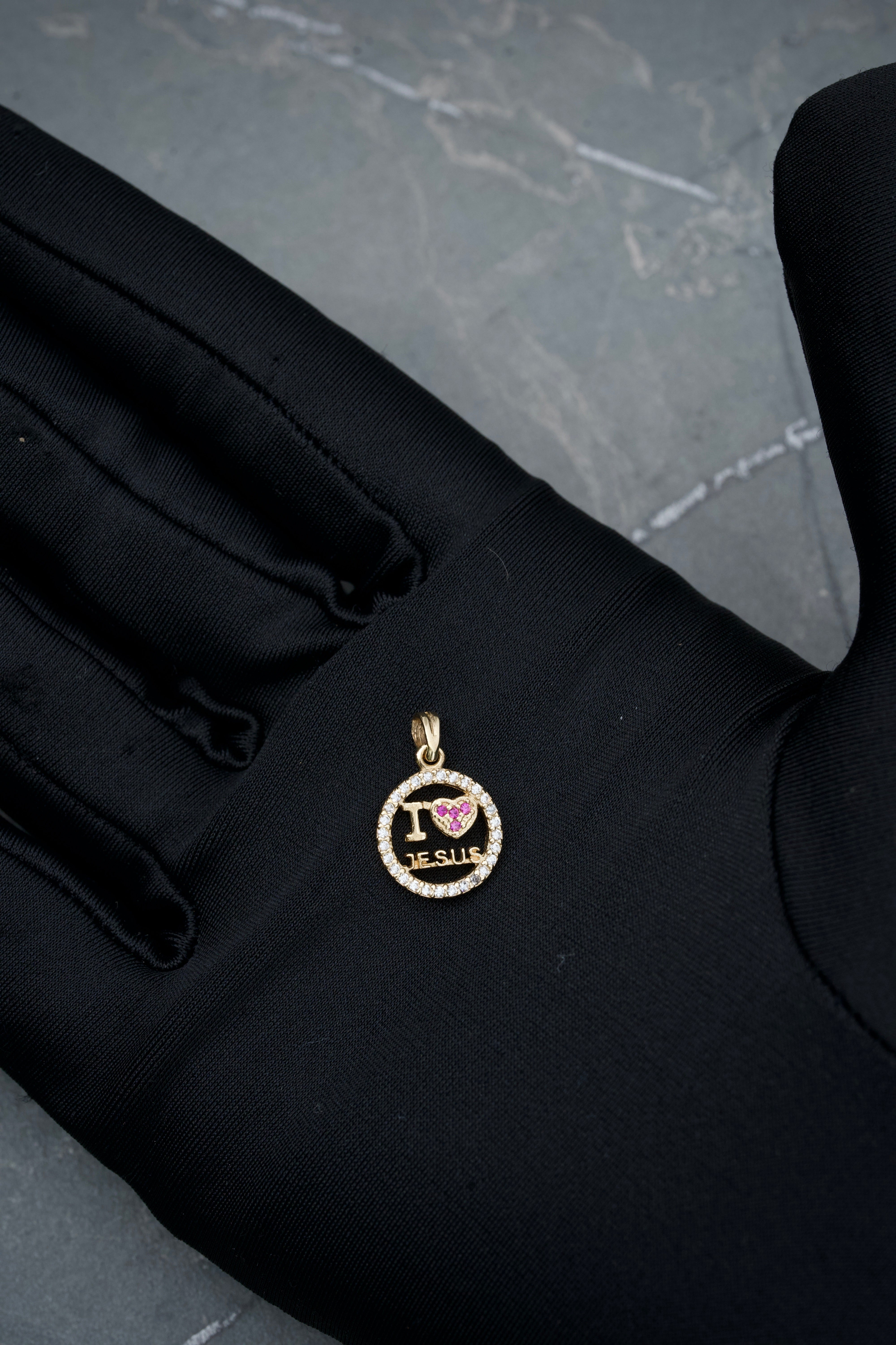 Dije jesus con swarovski blanco y rosado 1.2gr / 1.5cm / Oro Amarillo Nac B