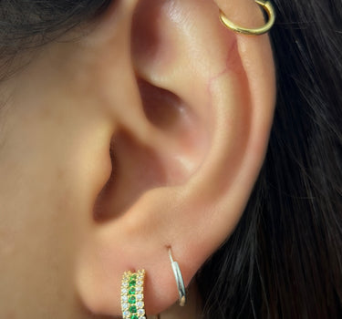 Candongas con swarovski verde y blanco 3gr / Largo 1.2cm / Oro Amarillo Nac B