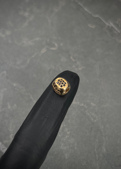 Herraje con swarovski negro 1.4gr / Largo 0.7cm / Oro Amarillo Nac B