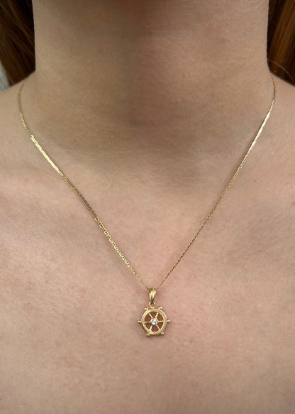 Dije timon con swarovski blanco 1.1gr / Largo 1.8cm / Oro Amarillo Nac M