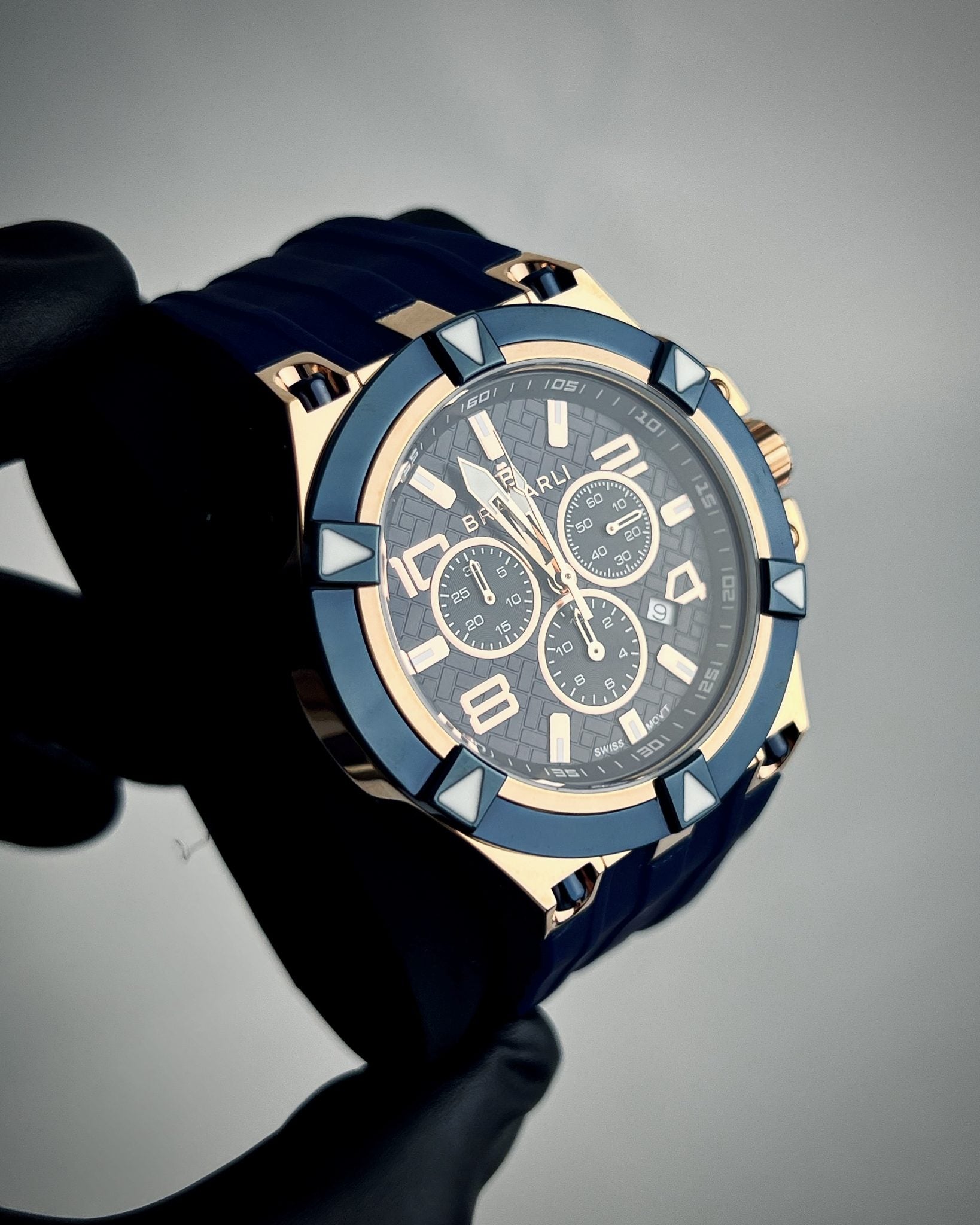 Reloj Bracarli Metal II. Caja Rosa, Fondo Azul Y Correa Azul B