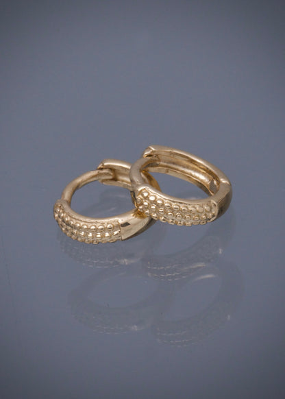Candongas 1.4gr / Largo 0.9cm / Oro Amarillo Nac B
